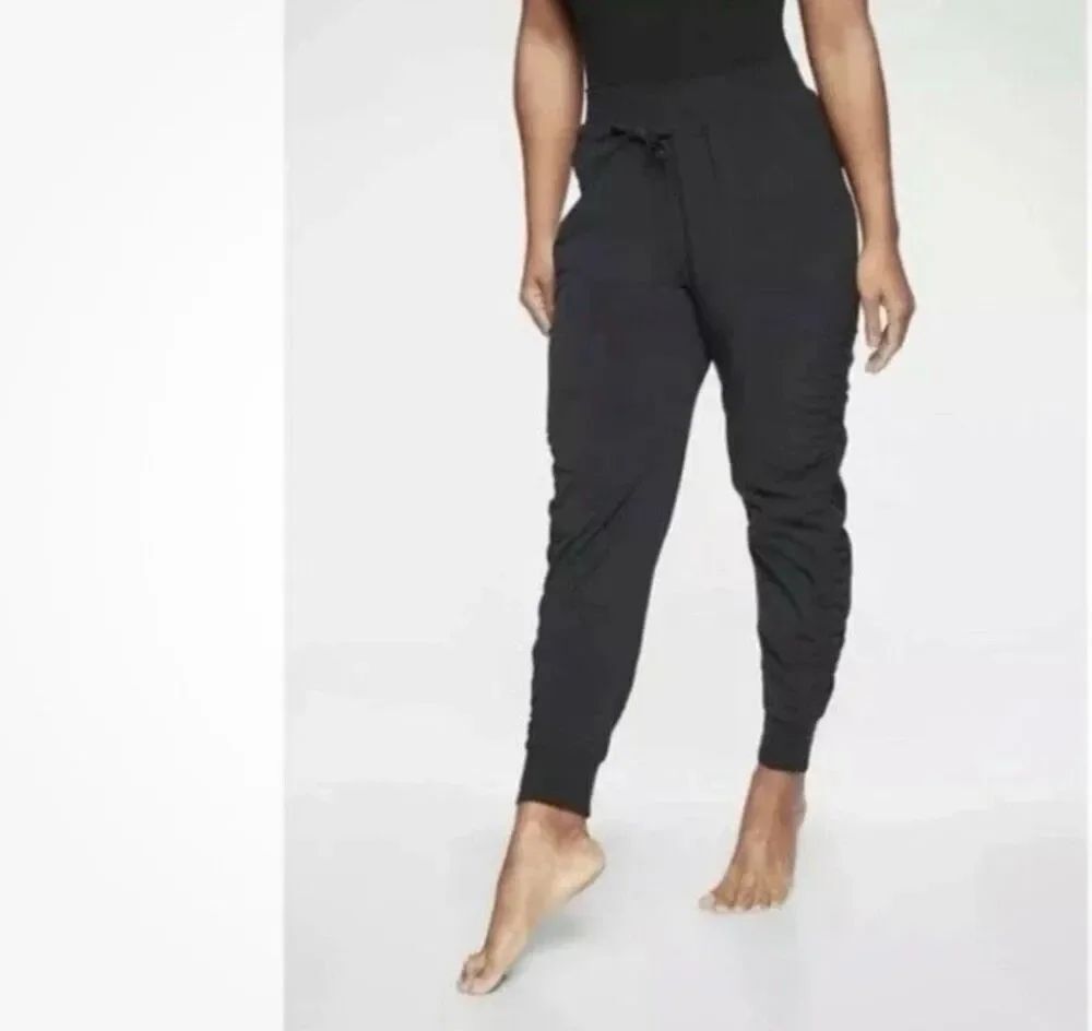 Athleta Altitude Pants size 16